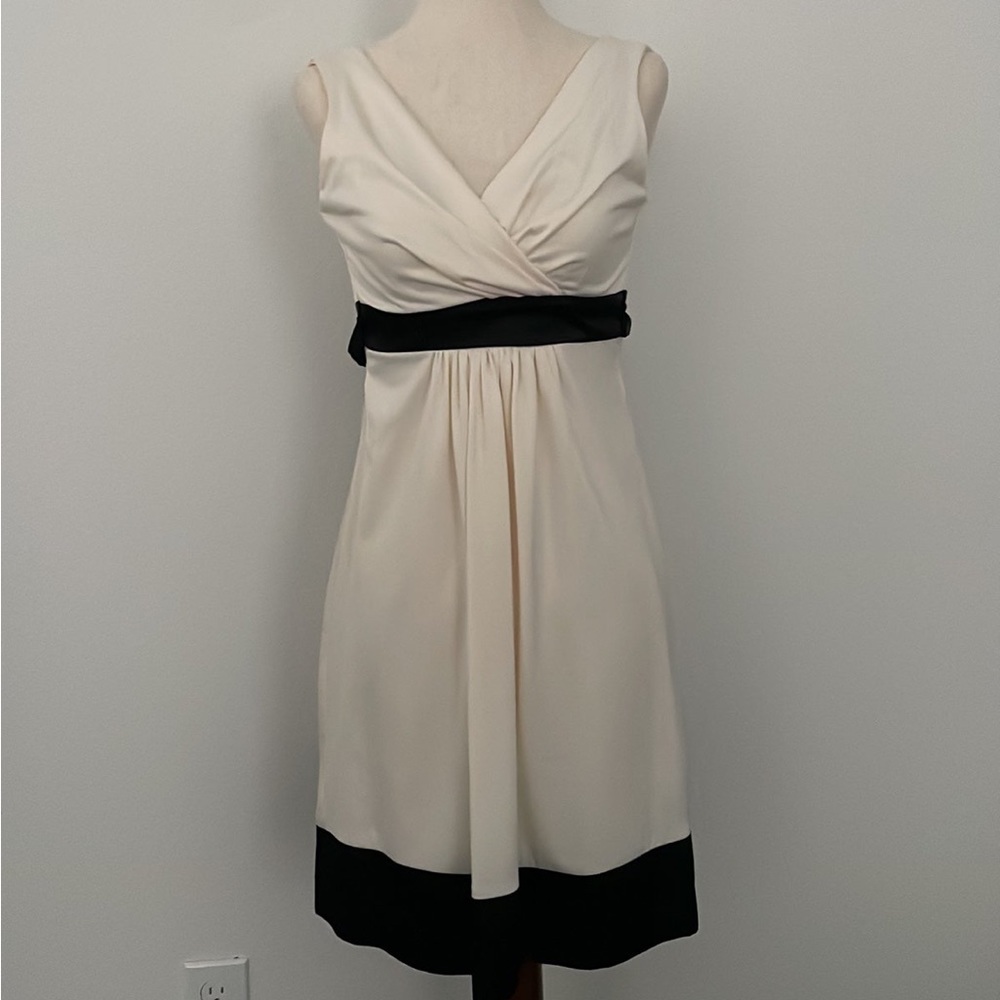 NWT Appropriate Behavior Emma Ivory Black Surplice Short Cocktail Dress S 3/4